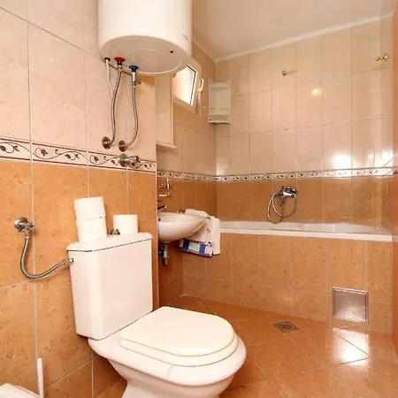 Apartment By The Sea Promajna, Makarska - 2674 Promajna