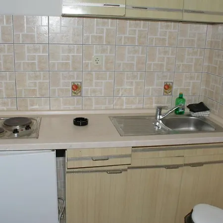 Apartment By The Sea Promajna, Makarska - 2674